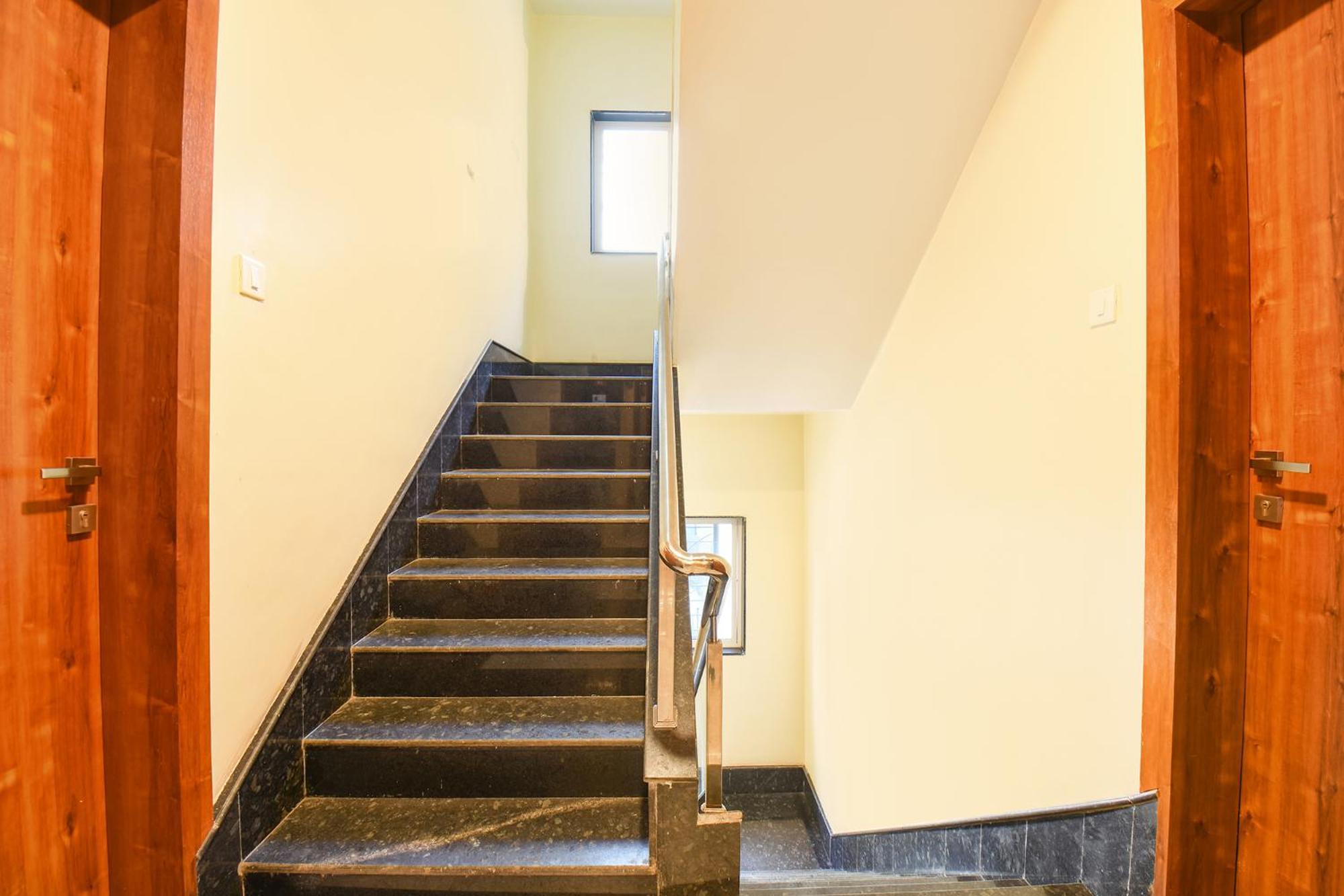 Fabhotel Prime Kharadi Residency - Nr Lohgaon 浦那 外观 照片